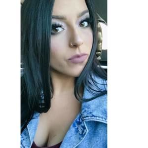 Meet your Posher, Marissa